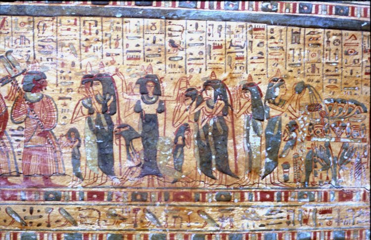 Common mourners in the coffin of Amenemipet. XXI Dynasty. British Museum. Ancient Egypt