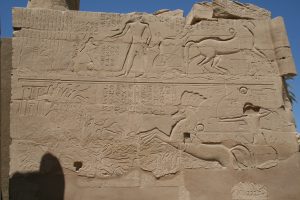 Seti I smitting the asiatics enemies. Relief from the temple of Karnak. Photo Mª Rosa Valdesogo